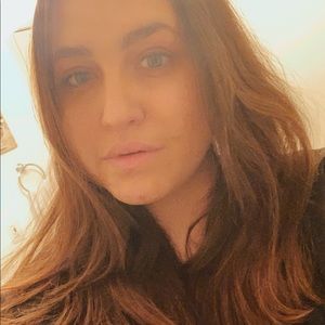Meet your Posher, Lorena